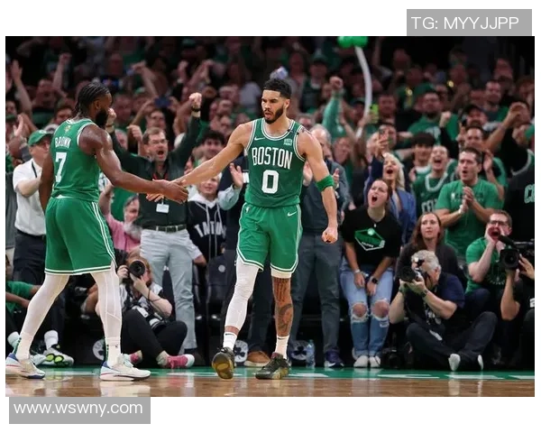 今天凯尔特人与尼克斯的精彩对决直播全程回顾与分析